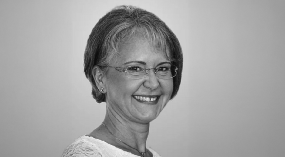 Dr-Natalie-Schwaegerl-sw