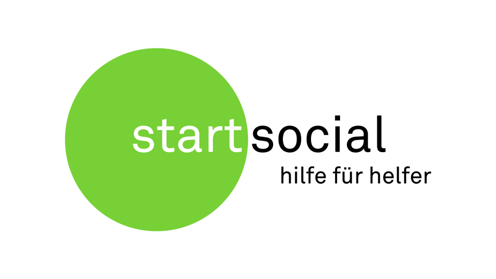 startsocial Logo_2560 x 1440 Foto von Dieter Hallervorden © by Derdehmel